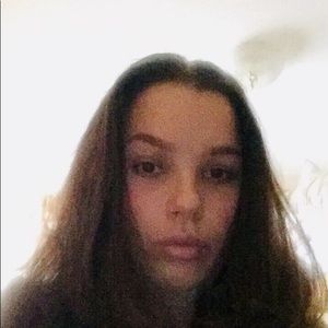 Meet your Posher, Alina